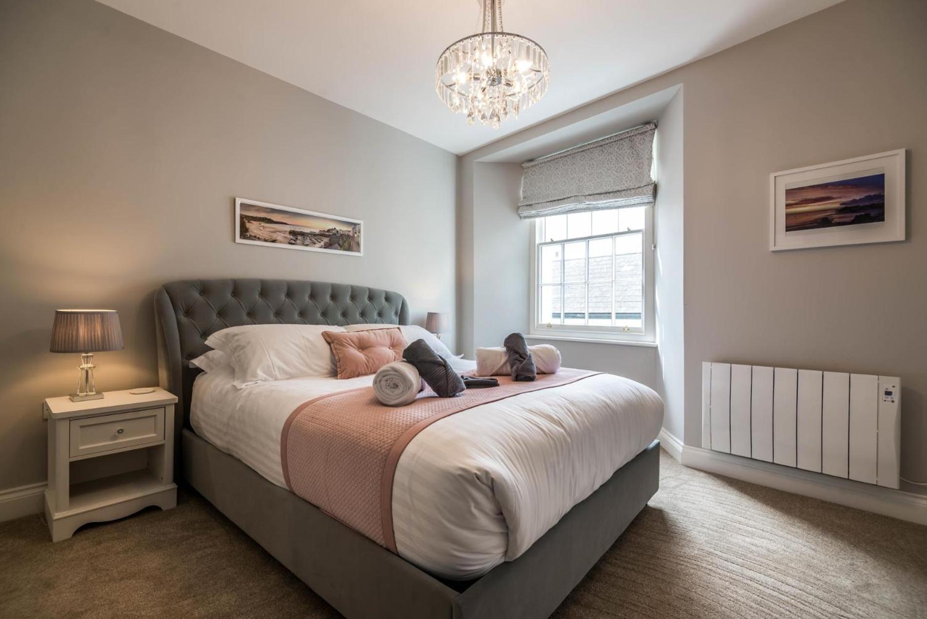 Lady Tenby - 2 Bedroom Apartment - 텐비 외부 사진